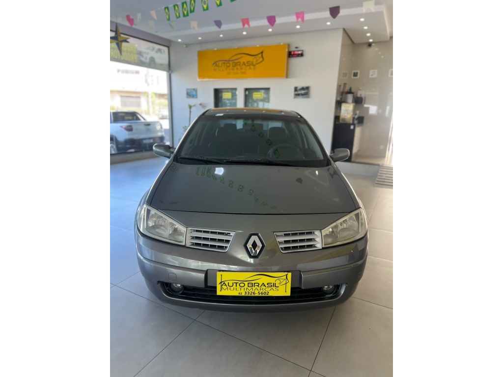 RENAULT MEGANE
