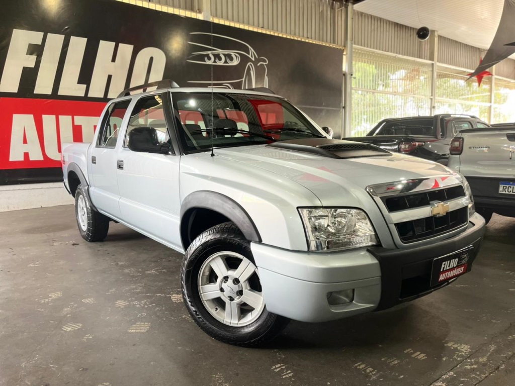 CHEVROLET S10