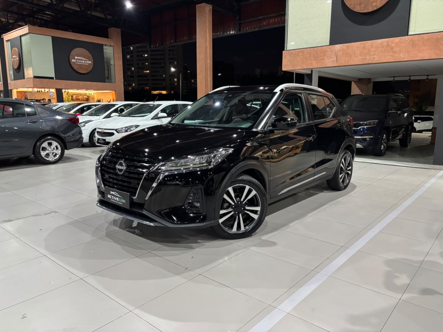 NISSAN KICKS