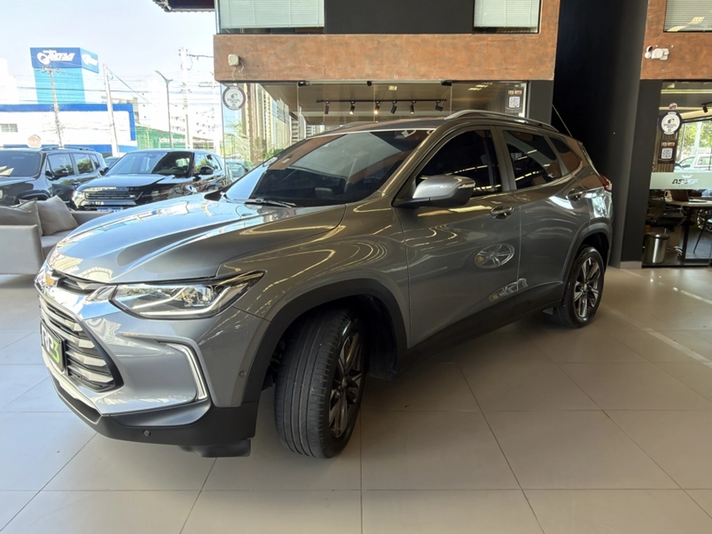 CHEVROLET TRACKER