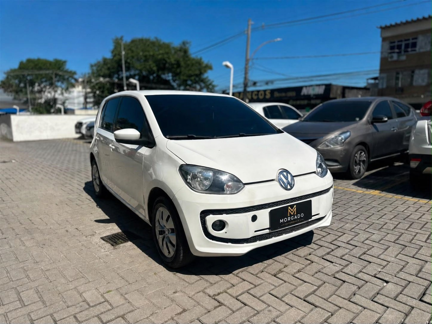 VOLKSWAGEN UP