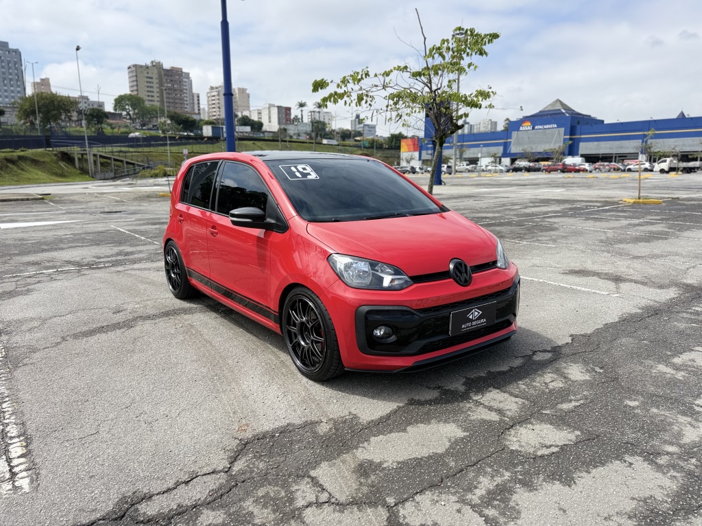 VOLKSWAGEN UP