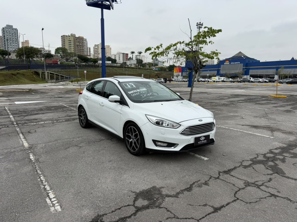 FORD FOCUS