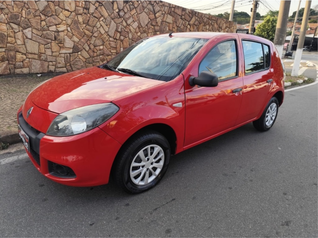 RENAULT SANDERO