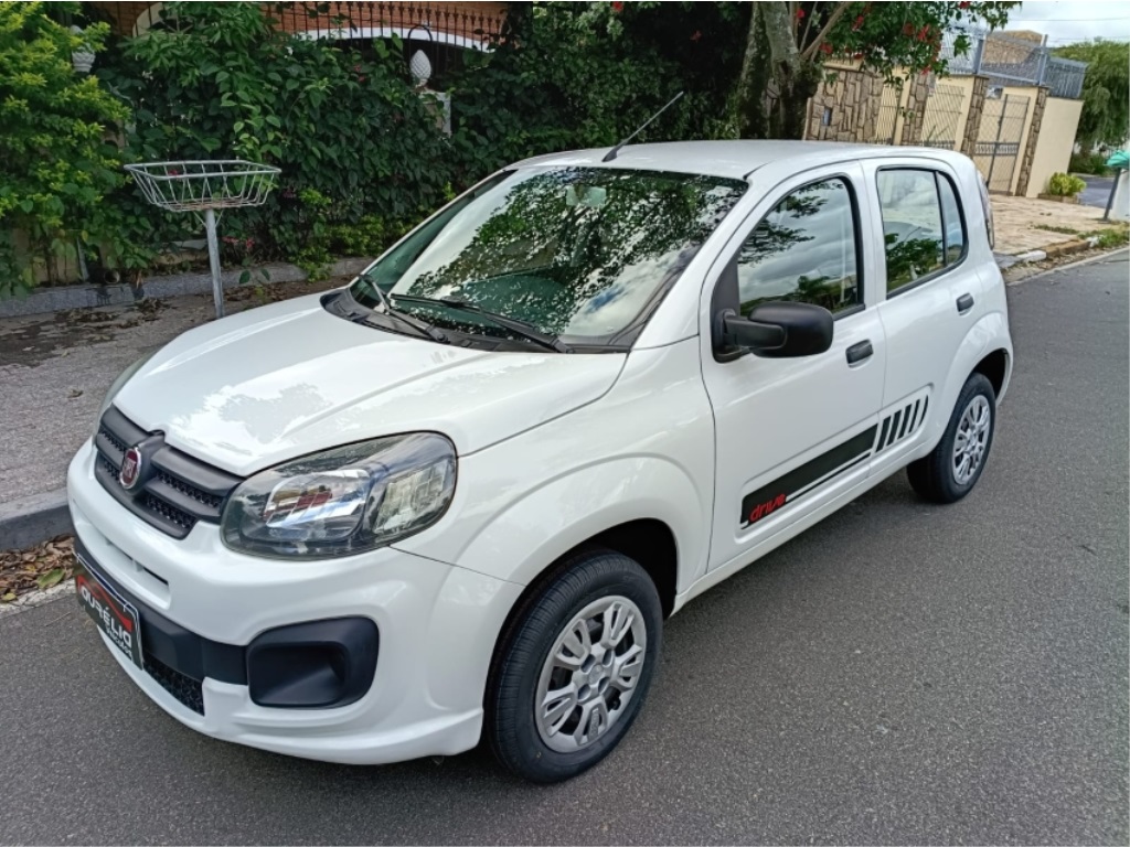 FIAT UNO