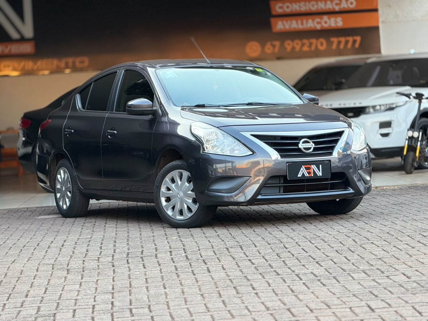NISSAN VERSA