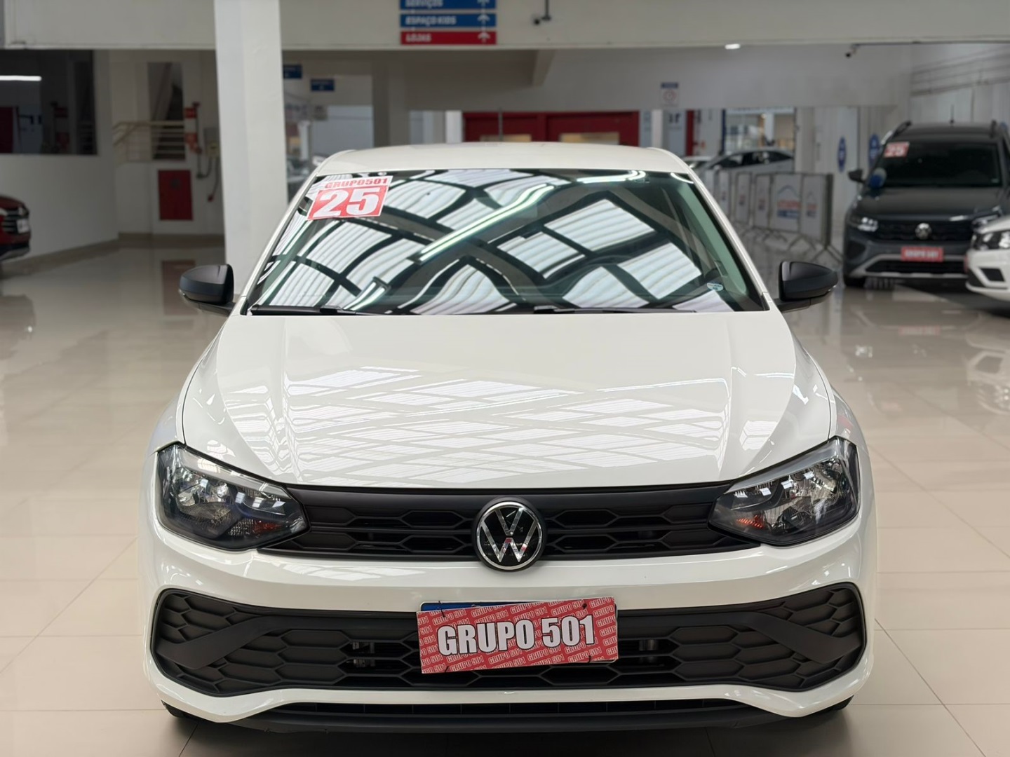 VOLKSWAGEN POLO