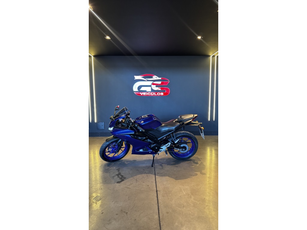 YAMAHA YZF-R15 ABS