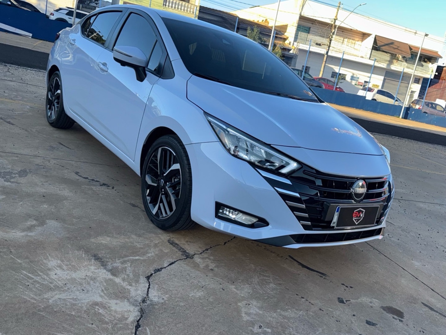 NISSAN VERSA