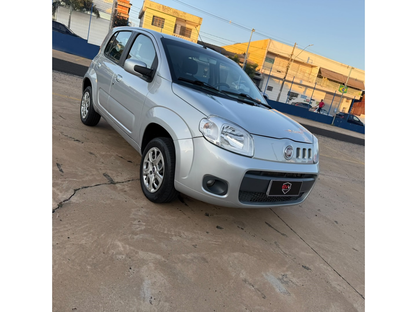 FIAT UNO
