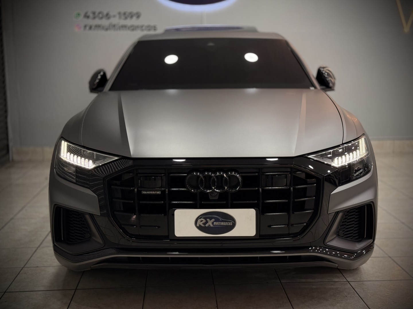 AUDI Q8