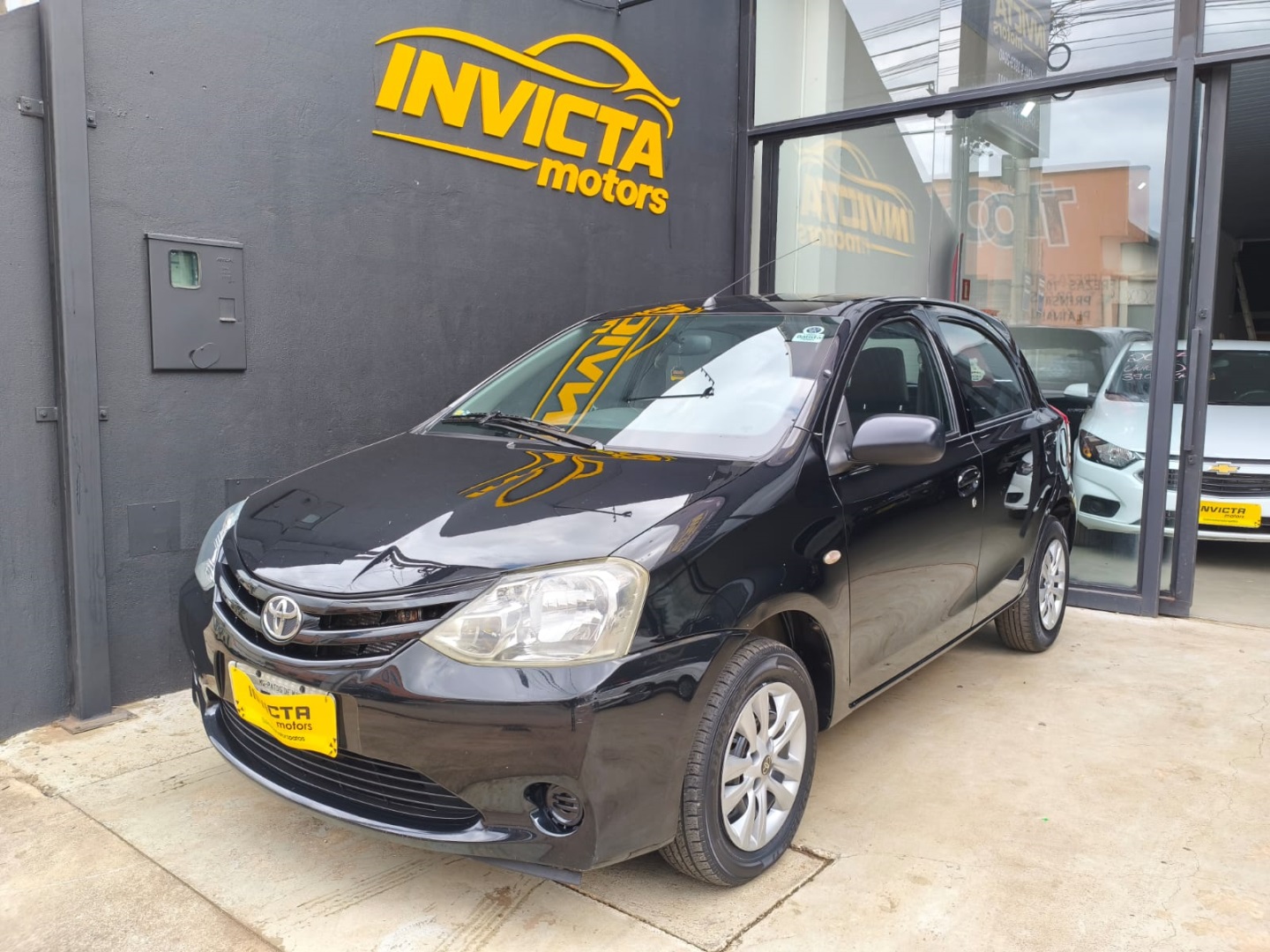 TOYOTA ETIOS