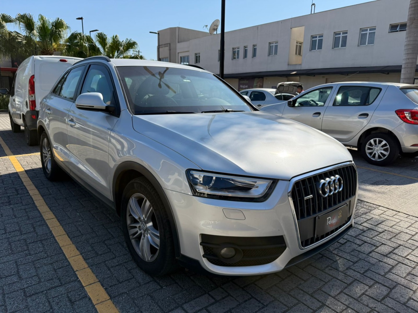 AUDI Q3