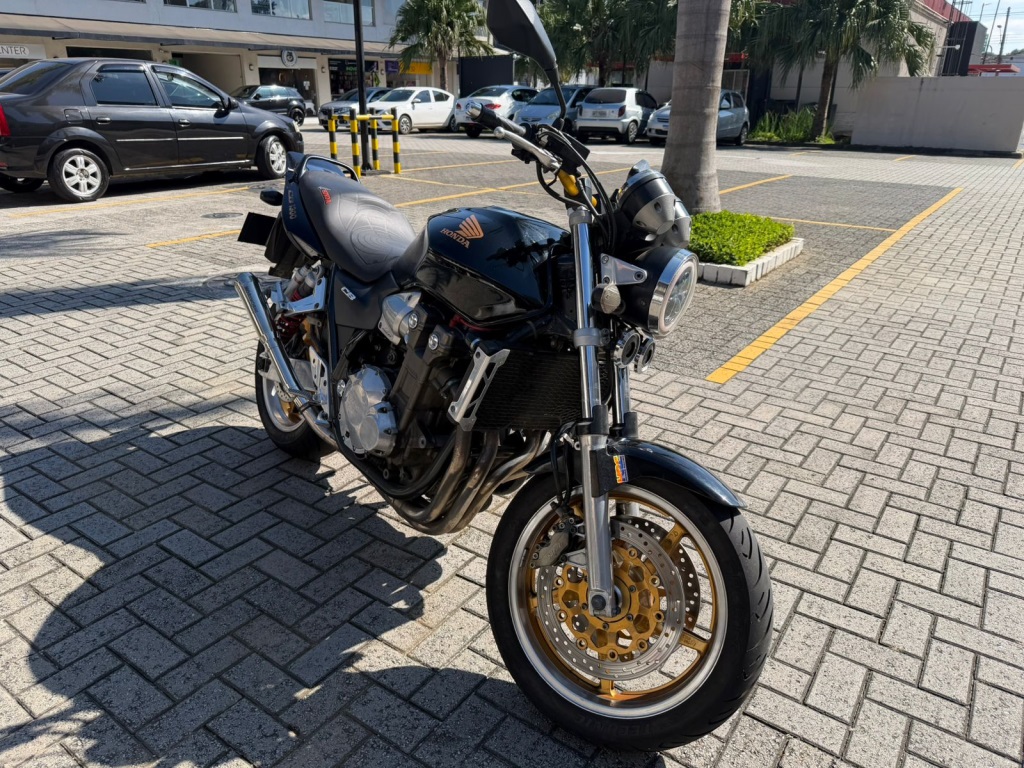 HONDA CB1300 SUPER FOUR