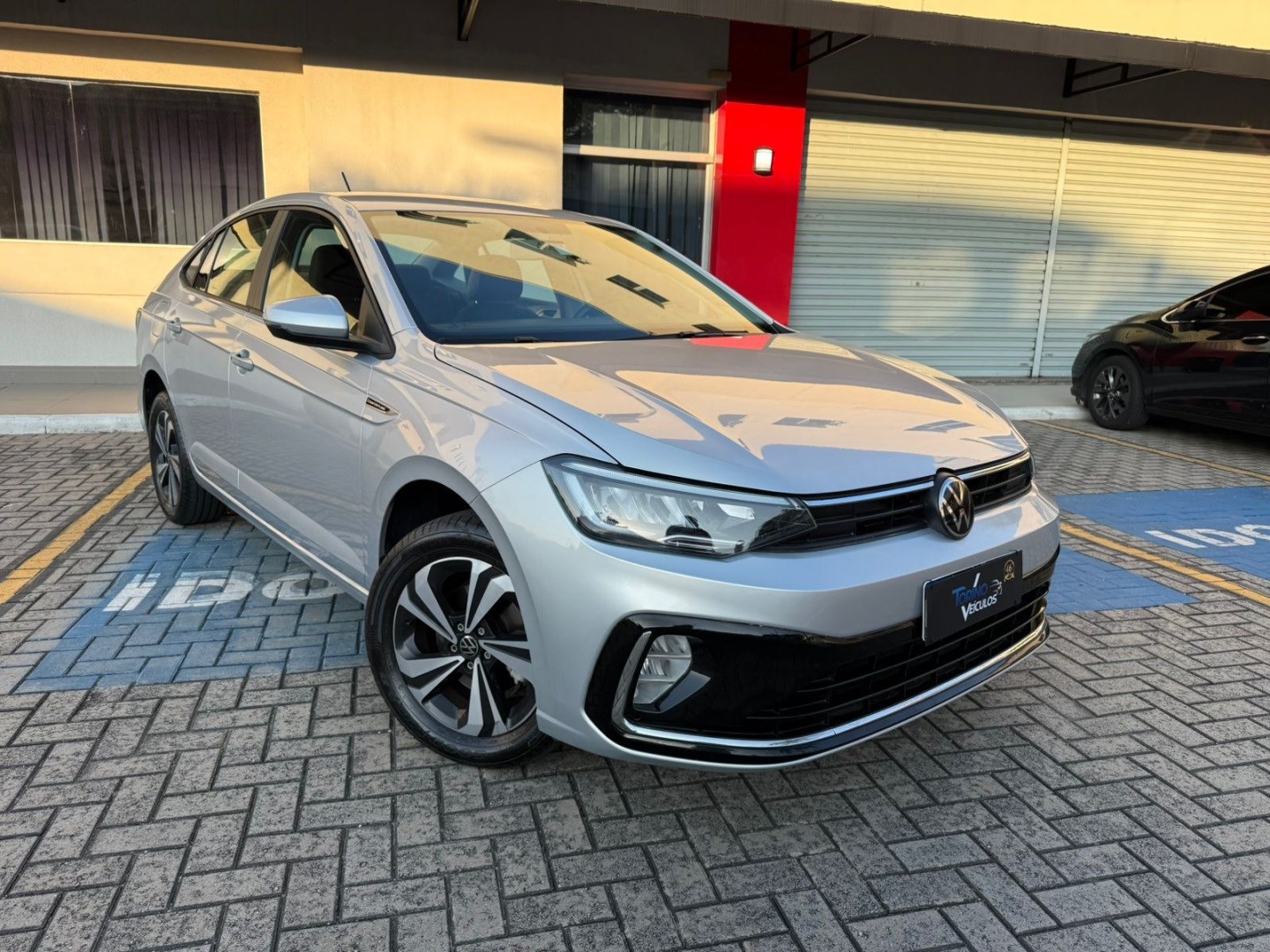 VOLKSWAGEN VIRTUS