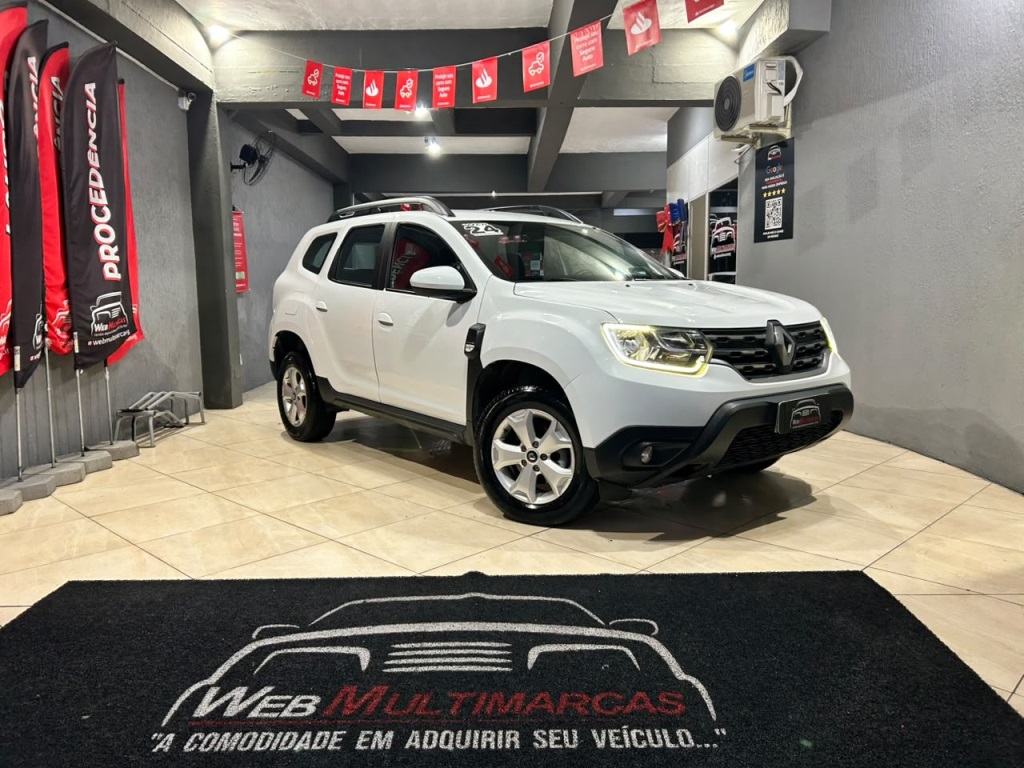 RENAULT DUSTER