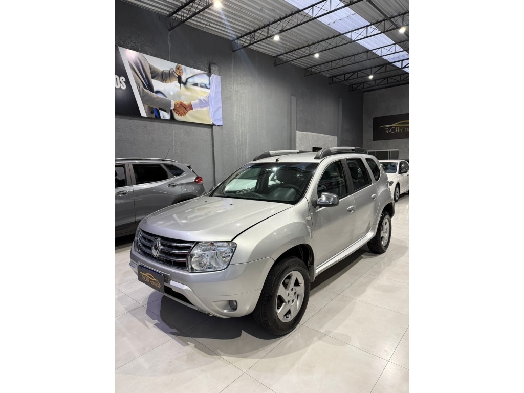 RENAULT DUSTER