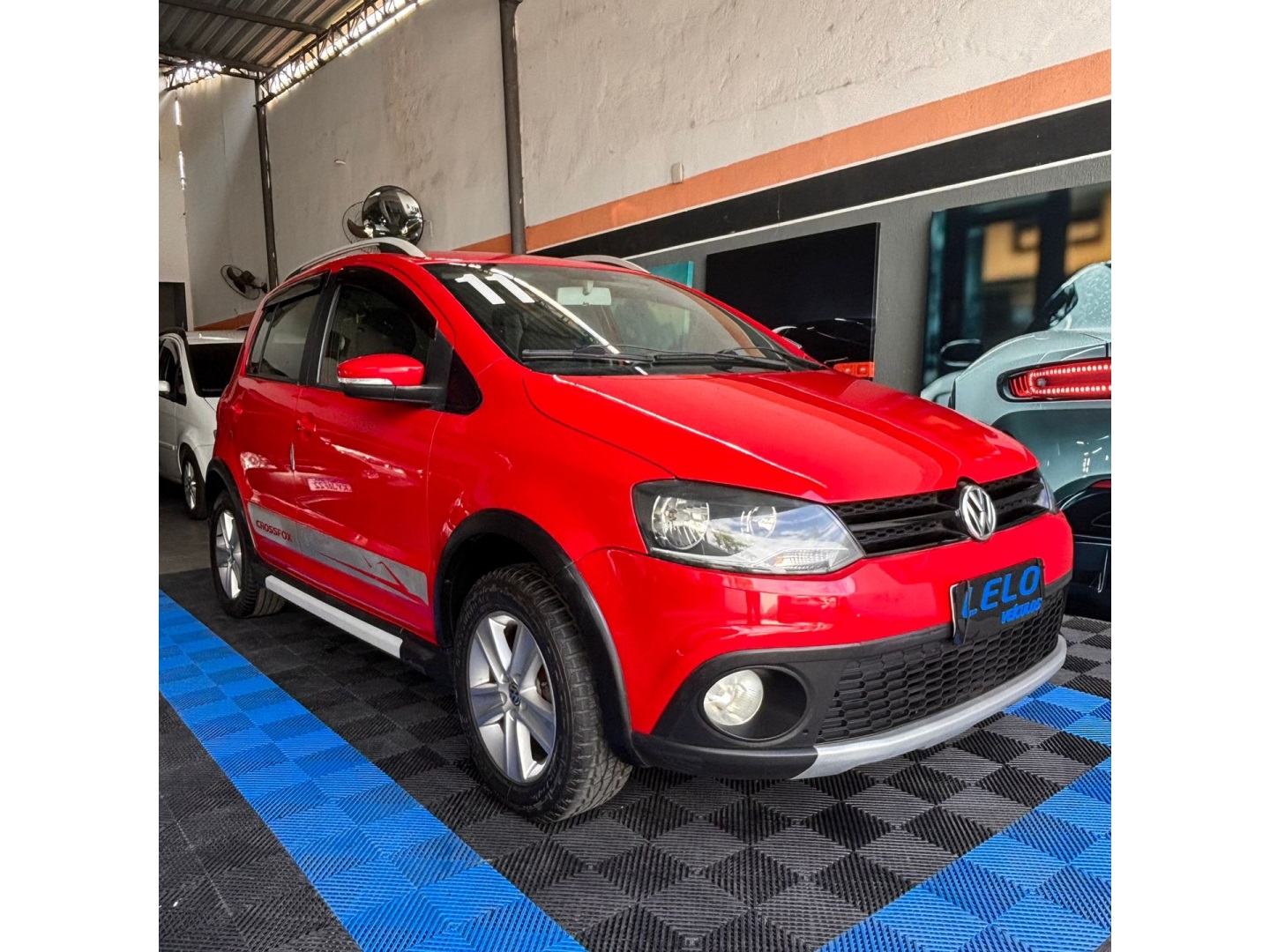 VOLKSWAGEN CROSSFOX