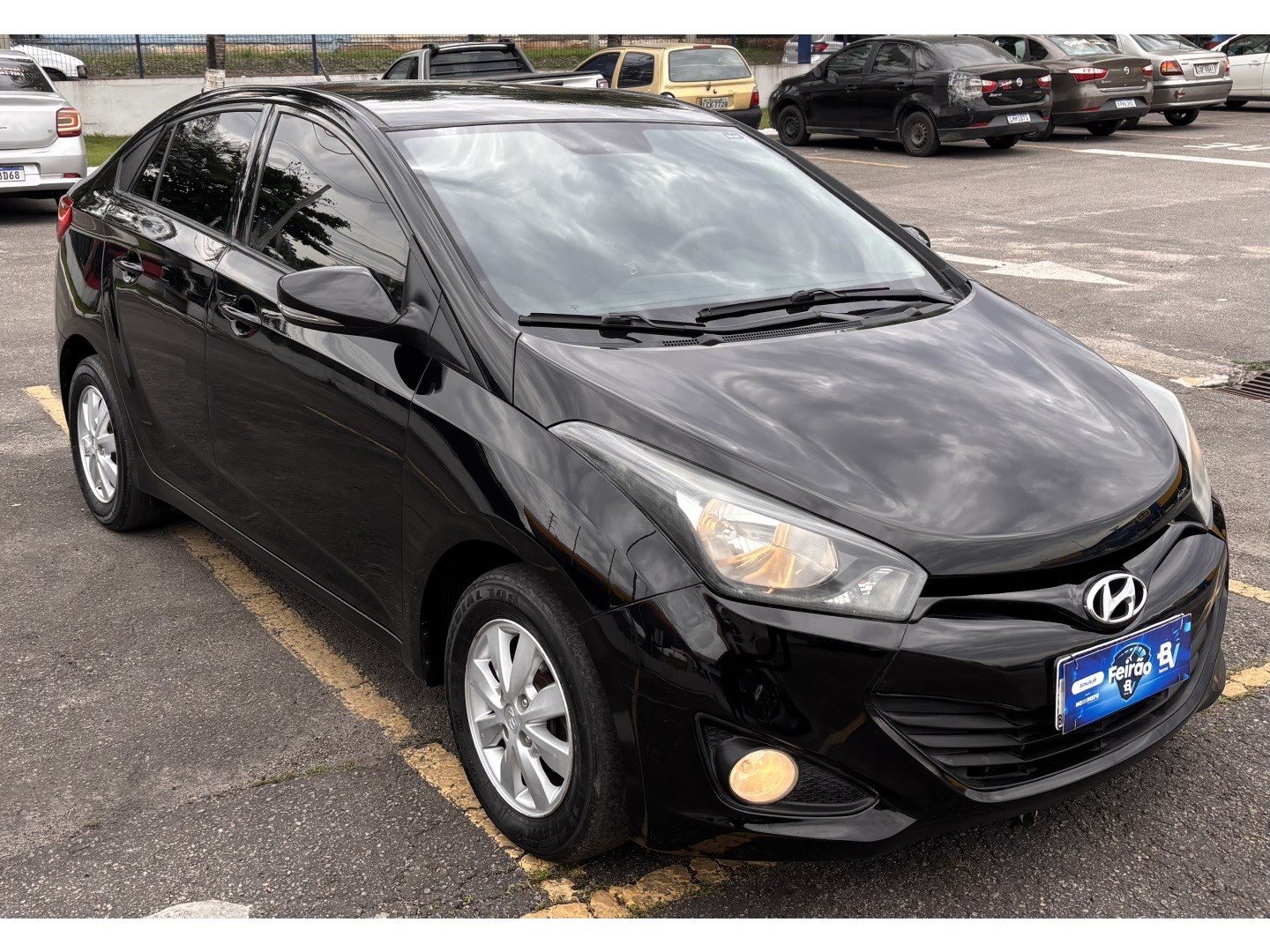 HYUNDAI HB20S