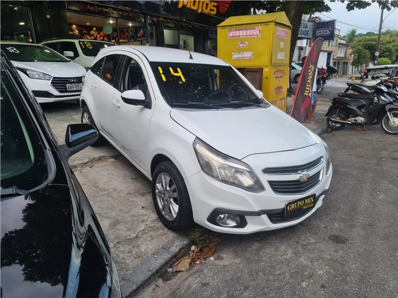 Chevrolet Agile 1.4 LTZ 8V FLEX 2014 Manual - Vila dos Carros